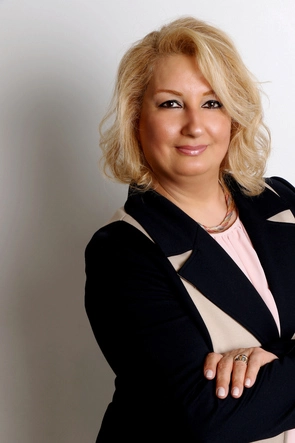 Elham Niajami, Dollard des Ormeaux, Real Estate Agent