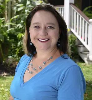 Erin Bowie, Kitchener, Real Estate Agent