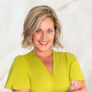 Erin Ebenbauer, Peterborough, Real Estate Agent