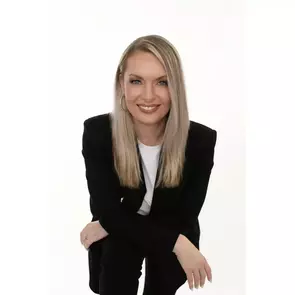Faeine Grant, Abbotsford, Real Estate Agent