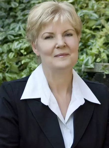 Farrell Magnusson, Saanich, Real Estate Agent