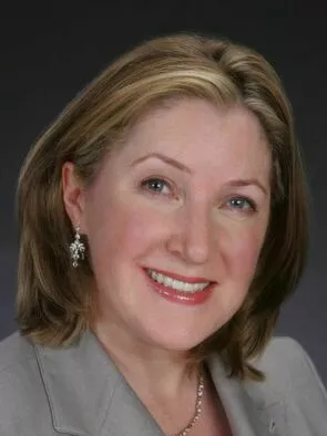 Francie House, Bellevue, Real Estate Agent