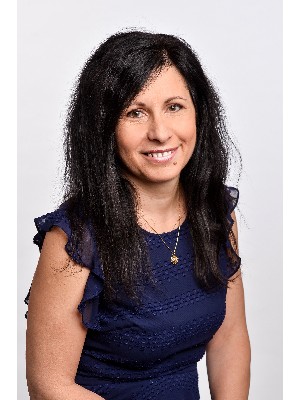 Gabriela Jonas, Laval, Real Estate Agent