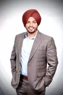 Garry Sahota, Cambridge, Real Estate Agent