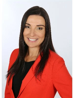 Genevieve Dubuc, Salaberry de Valleyfield, Real Estate Agent