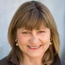 Georgina Stogios, Hamilton, Real Estate Agent