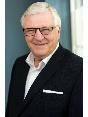 Gordon Axford, New Westminster, Real Estate Agent