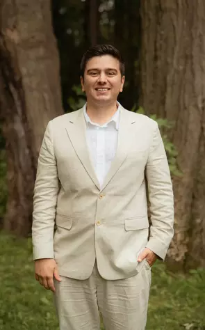 Hanif Hosseini, Oakville, Mortgage Broker