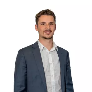 Harrison Siemens, Victoria, Real Estate Agent