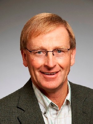 Henry Vos, Peace River, Real Estate Agent