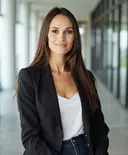 Holly Albao, Visalia, Insurance Agent