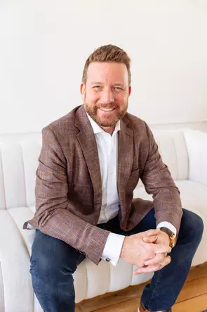 Ian Gibson, Whitby, Real Estate Agent