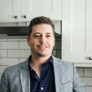 Ian Pay, Toronto, Real Estate Agent