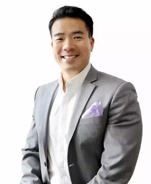 Isaac Quan, Toronto, Real Estate Agent