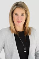 Isabelle Quenneville, Laprairie, Real Estate Agent