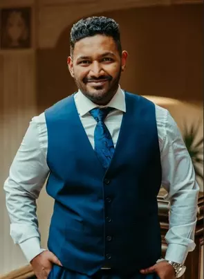 Ish Poojari, Windsor, Real Estate Agent
