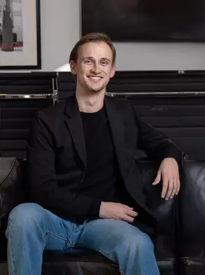 Jack Hugh, Gatineau, Real Estate Agent