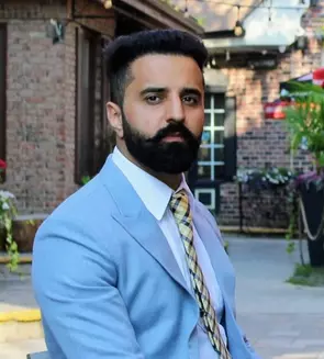 Jagshan Bhatti, Windsor, Real Estate Agent