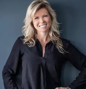 Janine Dezotti, Barrie, Real Estate Agent