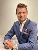 Jark Krysinski, Vancouver, Real Estate Agent