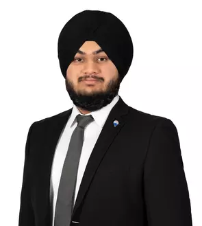 Jasteg Singh, Windsor, Real Estate Agent