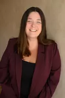 Jenn Raappana, Victoria, Real Estate Agent