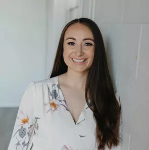 Jenna Jemieff, Cochrane, Mortgage Broker