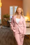 Jennifer Gale, Woodstock, Real Estate Agent