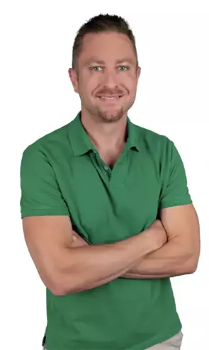 Jeremiah Dalton, Centerport, Real Estate Agent