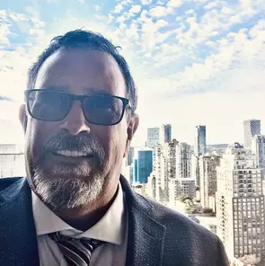 Joe Vallee, Vancouver, Real Estate Agent