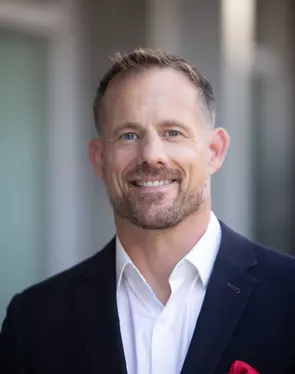 John Cooper, Nanaimo, Real Estate Agent