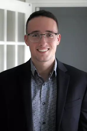 Jonathan Boucinha, Burlington, Real Estate Agent