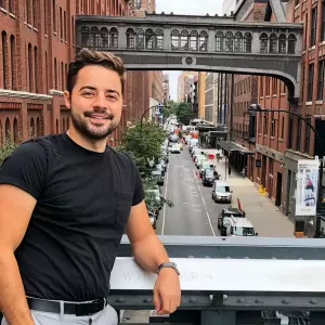 Joshua Cunha, Toronto, Real Estate Agent