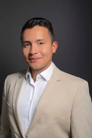 Juan Marin, Kitchener, Real Estate Agent