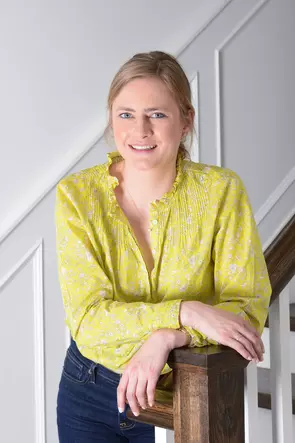 Julia Campbell, Toronto, Real Estate Agent