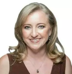 Julia Ray, Hallandale, Real Estate Agent