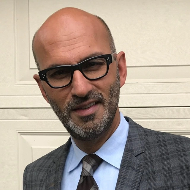 Julian Gova, Markham, Real Estate Agent