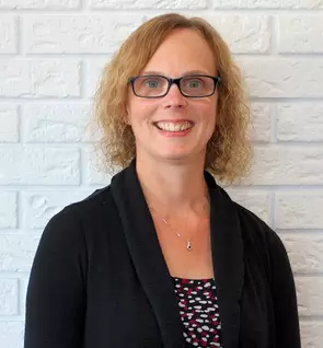 Julie Martin, Belleville, Real Estate Agent