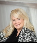 Julienne Kavanaugh, Brentwood, Real Estate Agent