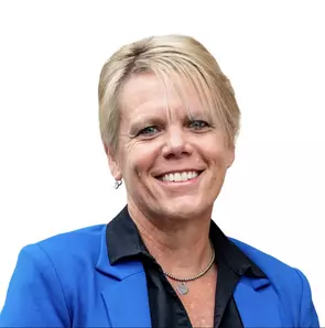 June Gill, Belleville, Real Estate Agent