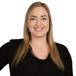 Kallee Henselwood, Burlington, Real Estate Agent