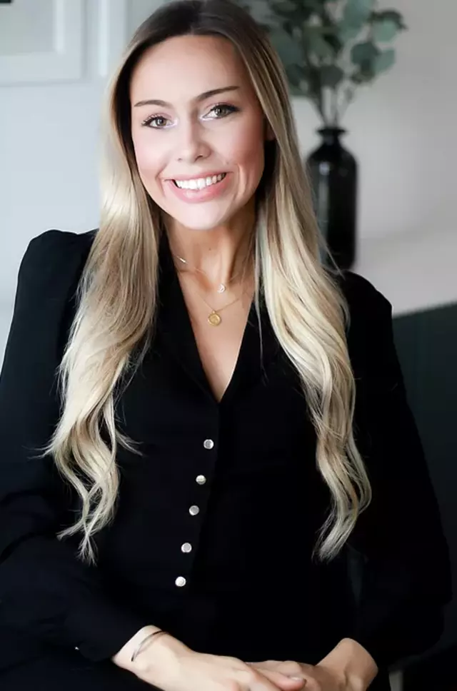 Kamryn Lake, Dartmouth, Real Estate Agent