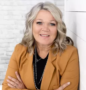 Karen Jespersen, Vernon, Real Estate Agent