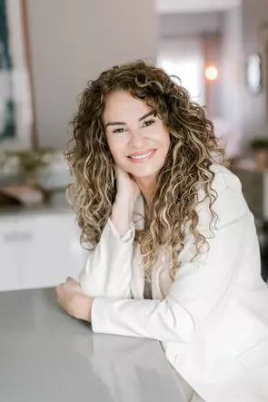Karen Sorc, Barrie, Real Estate Agent