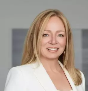 Keeley Ward, Oshawa, Real Estate Agent