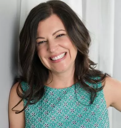 Kelley McIntyre, London, Real Estate Agent