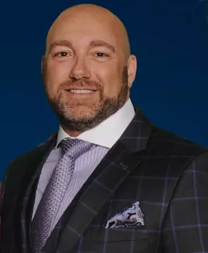 Kelly Golby, Vancouver, Real Estate Agent