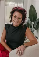 Kelly Macdonald, Calgary, Real Estate Agent