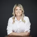 Kristen Clowry, London, Real Estate Agent