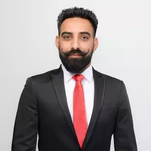 Lakhwinder Singh Gill, Mississauga, Real Estate Agent